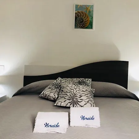 ベッド・アンド・ブレックファスト Nereide 4*