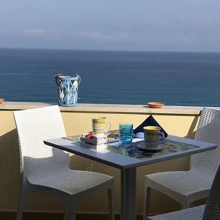 Nereide فندق مبيت وإفطار 4*