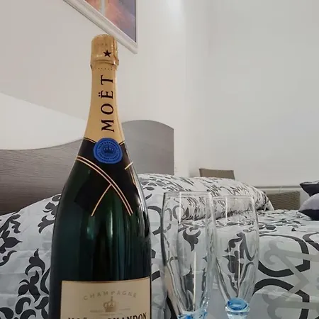 Nereide فندق مبيت وإفطار 4*